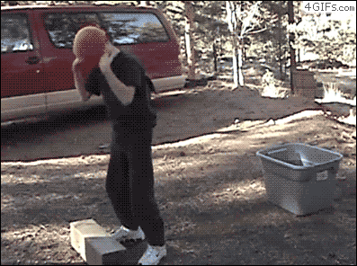 1345067780-tumblr-m4enn3rmpq1qdlh1io1-400.gif