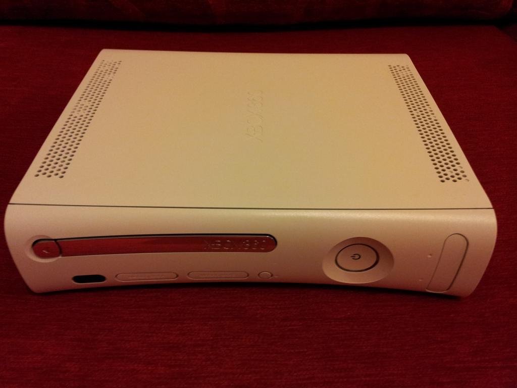 1361262373-xbox360fat4.jpg