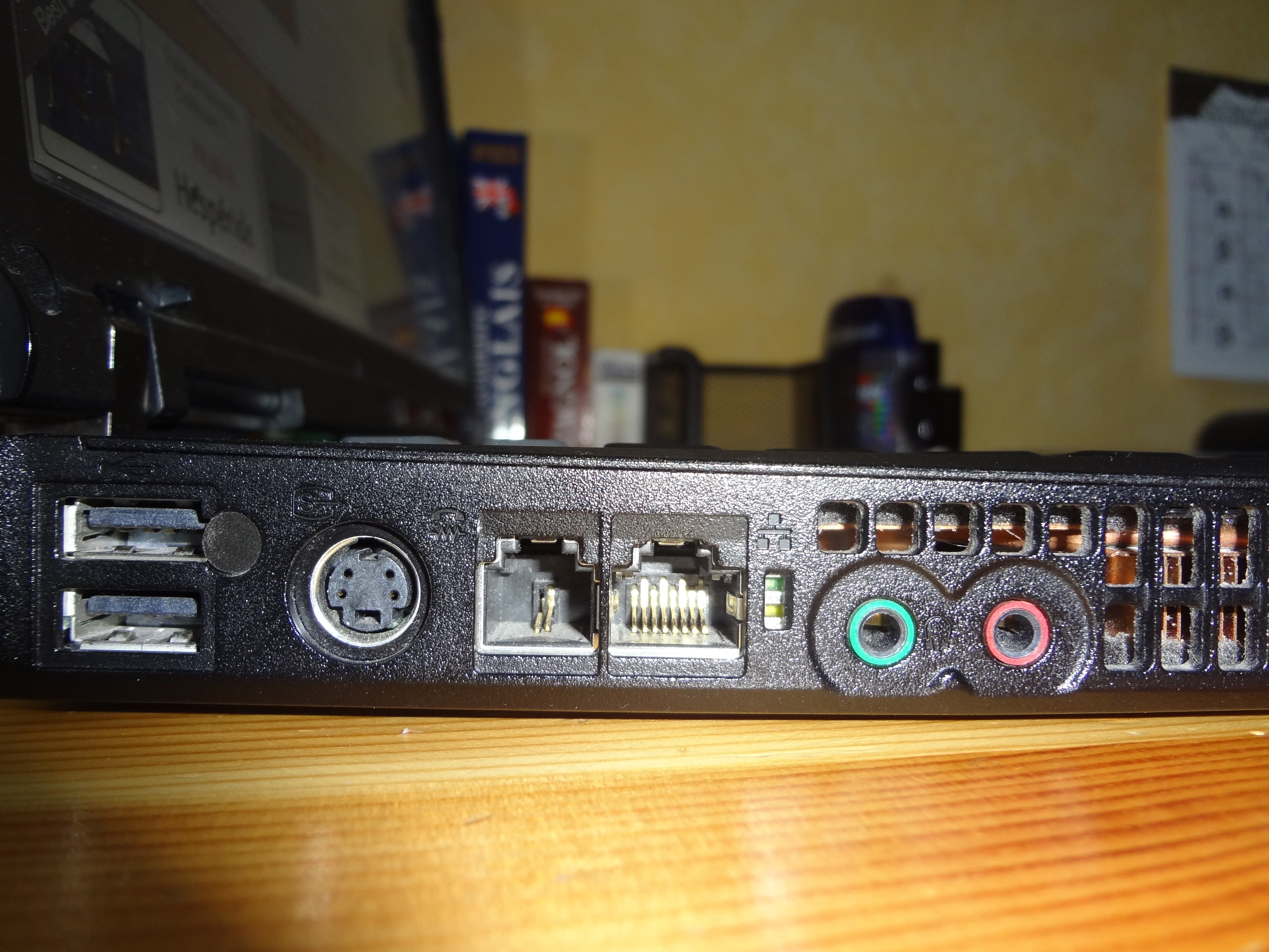 Brancher Une Xbox Sur Un Pc Portable [HELP] Brancher Xbox sur PC Portable ? sur le forum Xbox 360 - 31-03