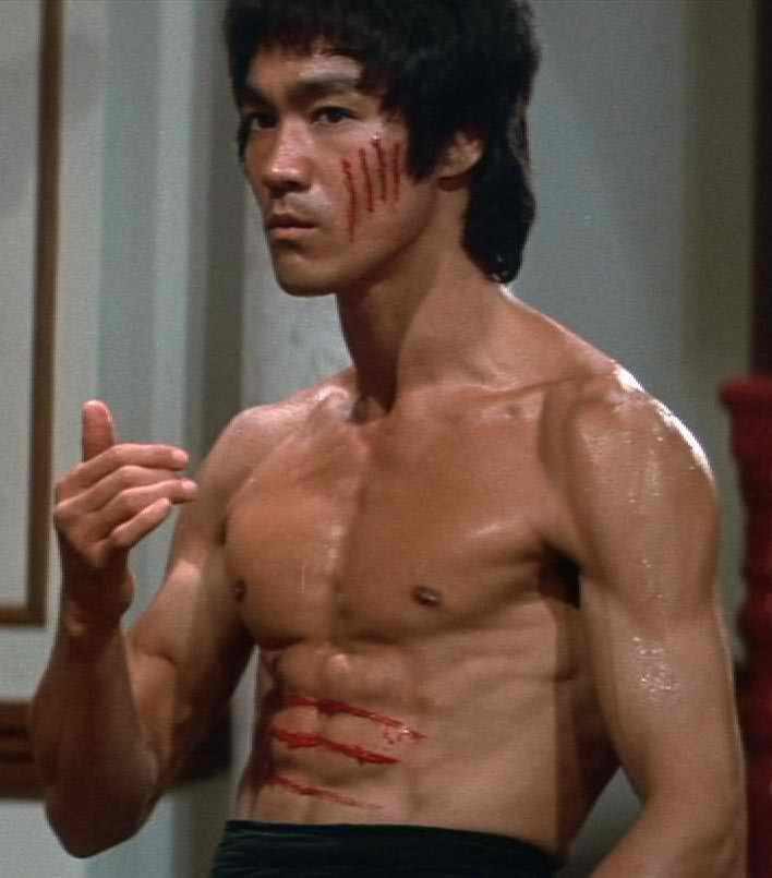 Bruce Lee contre 3 masaï sur le forum Blabla 18-25 ans ...