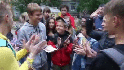 1409955925-gifhfr39.gif