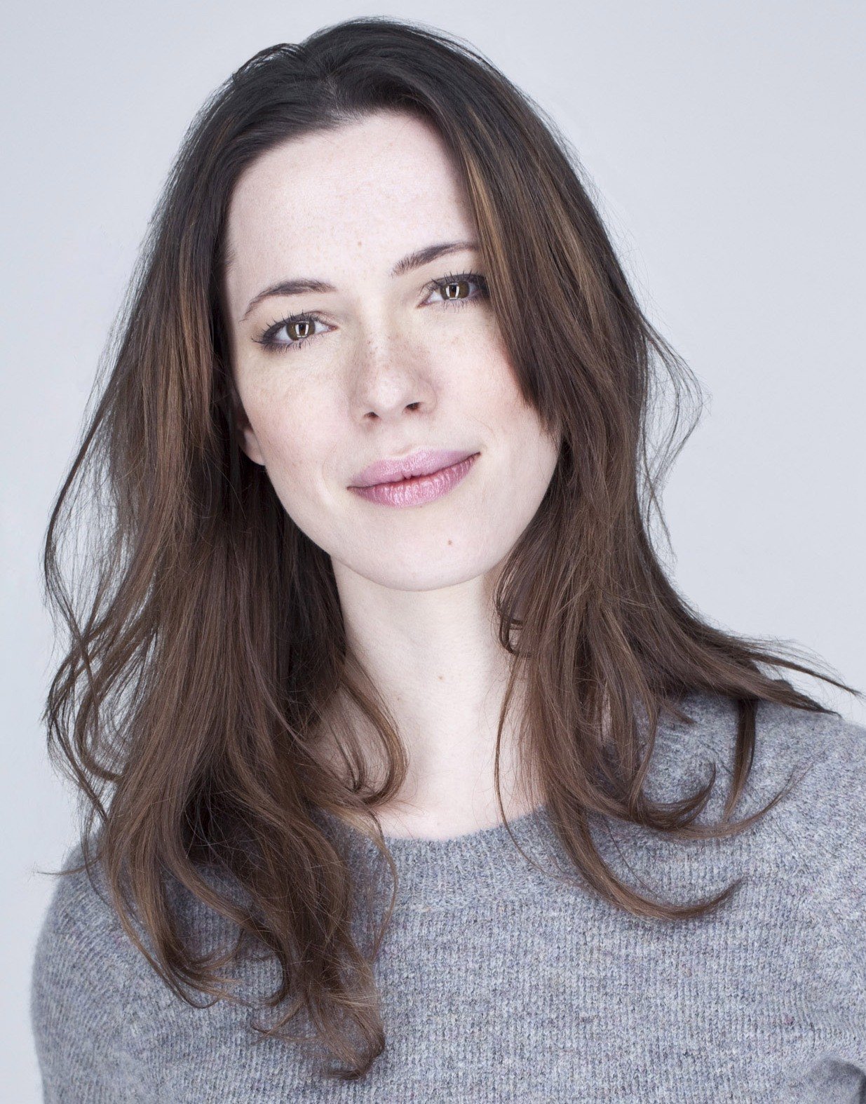 1433421156-rebeccahall-120202204202.jpg