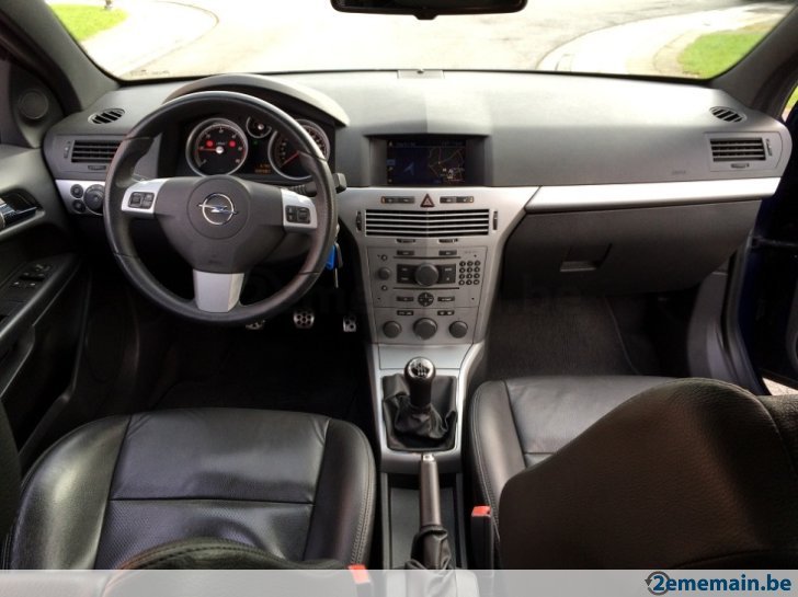 Opel Astra Gtc De 2008 Sur Le Forum Automobiles 15 12 2017 01 09 Image Noelshack Fichiers 2017 51
