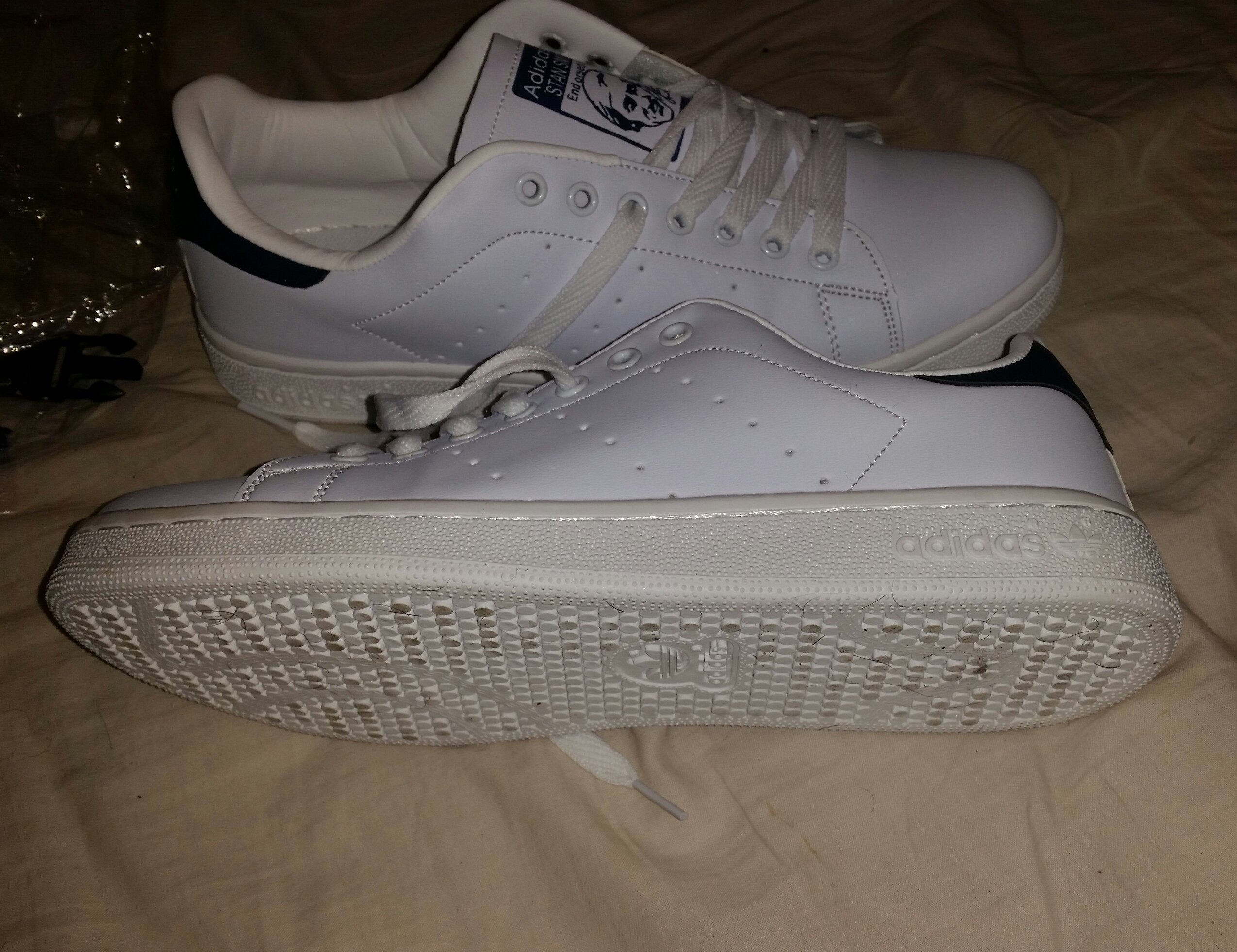 fausse stan smith
