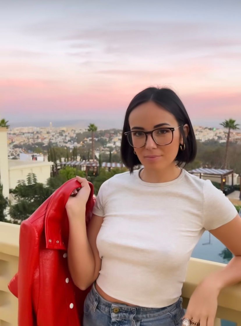 Agathe Auproux A Les T Tons Qui Pointent Sur Jvarchive Forum