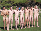 1387702712-family-nudist-boys-contest.jpg - envoi d'image avec NoelShack