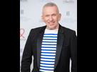 http://image.noelshack.com/minis/2022/47/1/1669034715-jean-paul-gaultier-engage-contre-le-sida-il-devoile-un-rare-portrait-de-son-ex-compagnon.png