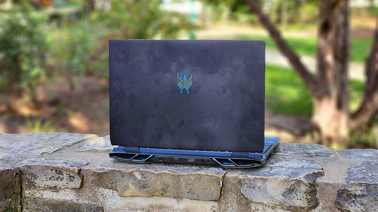 Test du Acer Predator Helios 300 : le PC décolle, les performances restent Test du Acer Predator Helios 300 : le PC décolle, les performances restent