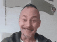 https://image.noelshack.com/fichiers/2024/05/3/1706722184-poulet-eau-dg.gif