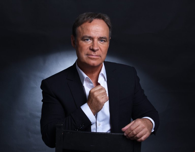 Vous pensez quoi de Fabien LECOEUVRE ?