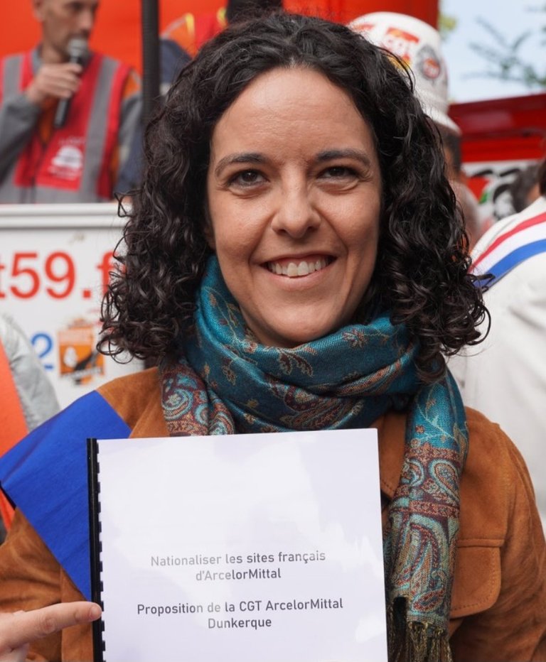 Manon AUBRY à prit le WALL