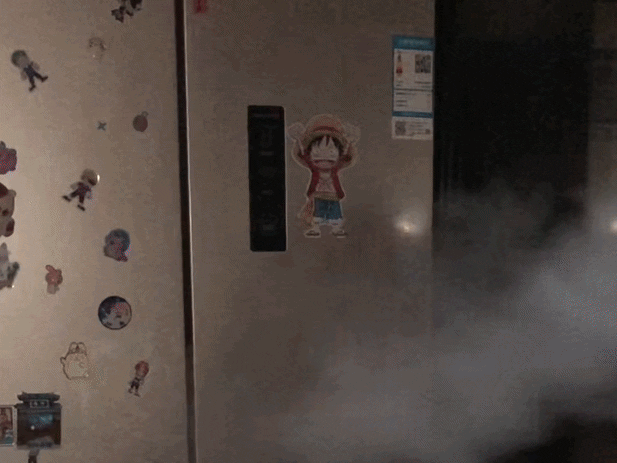 https://image.noelshack.com/fichiers/2026/20/6/1778886420-iconic.gif
