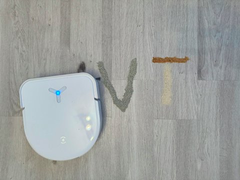 J'ai l'esprit plus apaisé et mon intérieur plus propre depuis que je teste l'Ecovacs Deebot X5 Omni, et en plus, sa base est jolie !