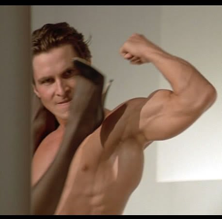 https://image.noelshack.com/fichiers/2013/21/1369407556-1369071313-american-psycho-flexing.jpg