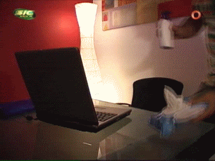 https://image.noelshack.com/fichiers/2013/24/1371255056-inq1mgjtmymwm.gif