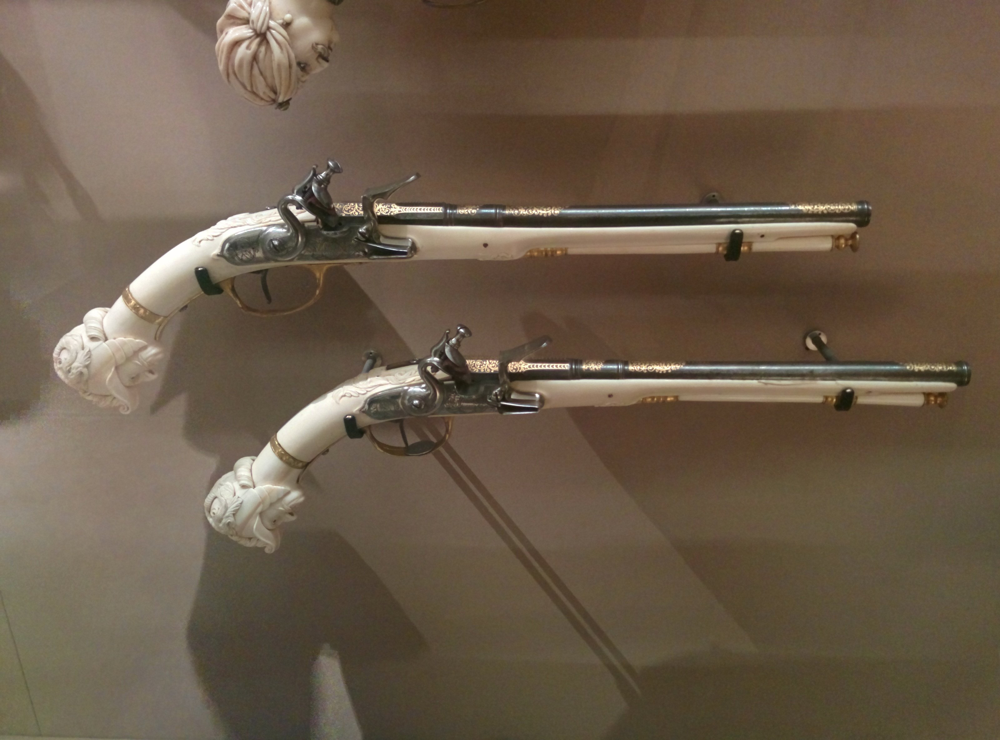 Comment Percer Le Canon Dun Pistolet A Blanc Pistolet blanc. sur le forum Assassin's Creed Unity - 24-12-2014 00:58: