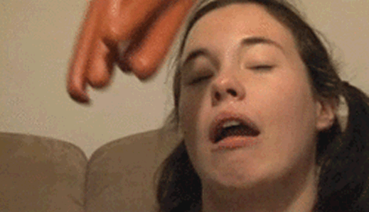 https://image.noelshack.com/fichiers/2015/15/1428614210-sausage.gif