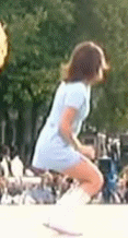 https://image.noelshack.com/fichiers/2015/51/1450619055-alizeeupskirt.gif