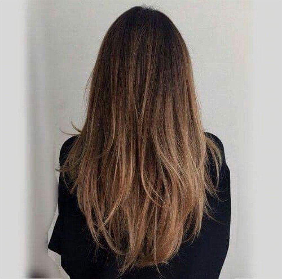 Dégradé En V Cheveux Long Coupe De Cheveux Long Femme De Dos