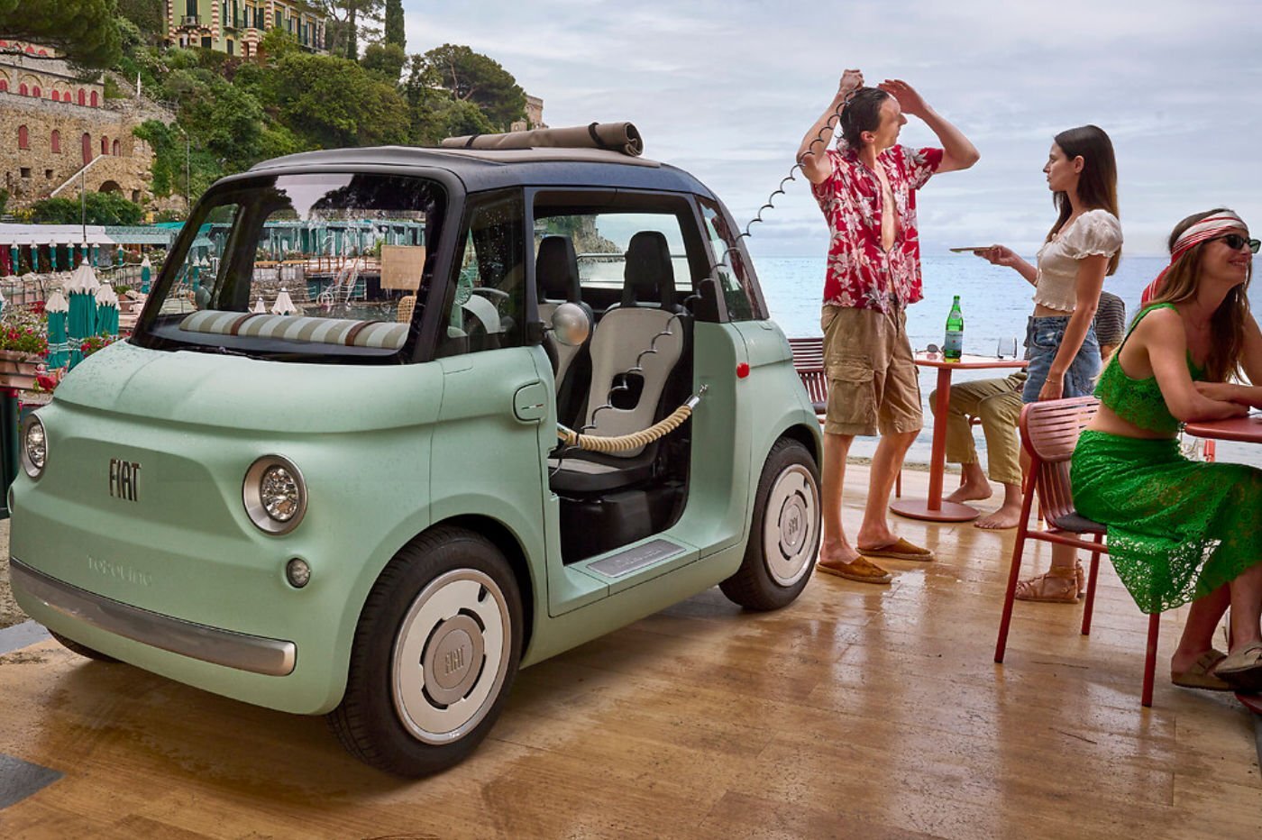 La Fiat Topolino Première voiture équipée d'une douche ! sur