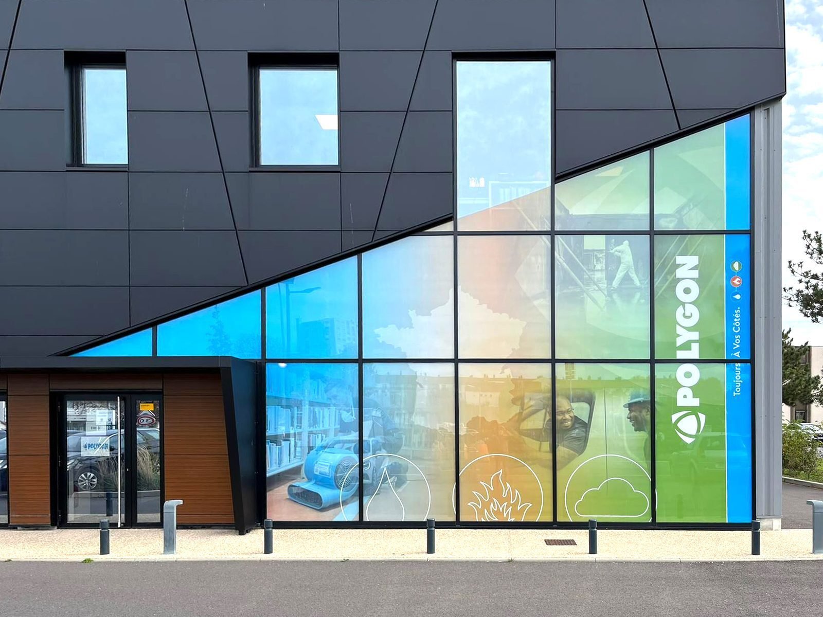 Vitrophanie vitrine professionnelle