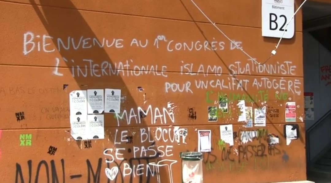 Les tags sur les murs de l'université Paris 8