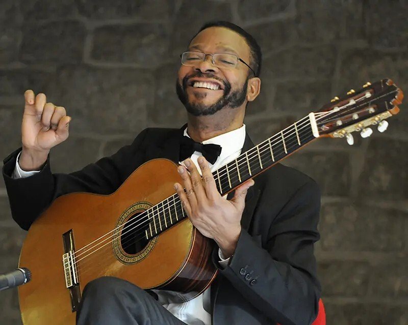 Amos Coulanges