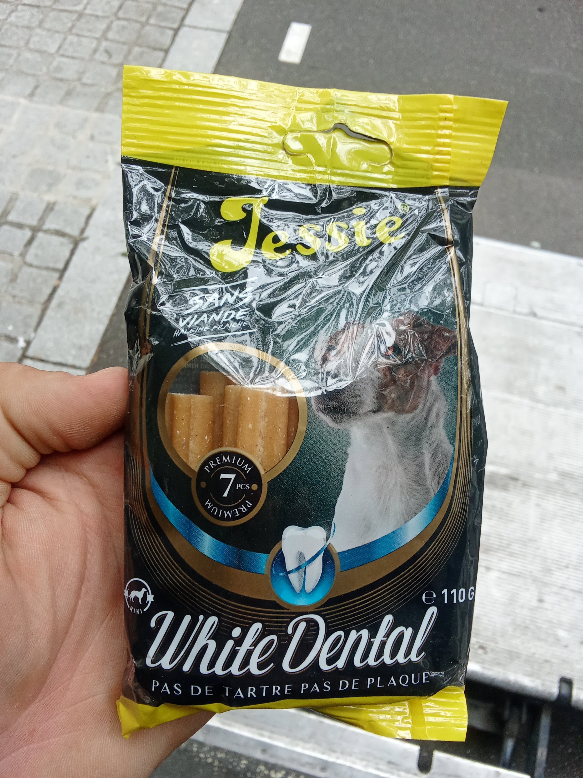 Bâtonnets dentaires Buster White