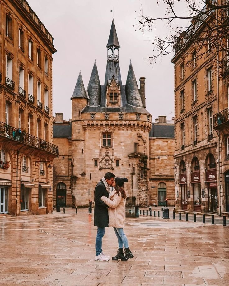 Organiser une sortie en couple à Bordeaux sans galère