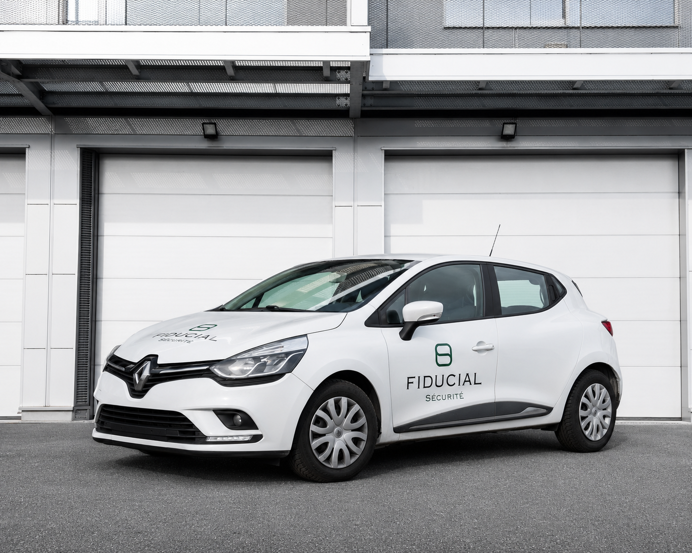 MAN TGS covering publicitaire stickage — Alpes-Maritimes