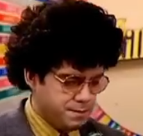 https://image.noelshack.com/fichiers/2026/28/4/1783626265-timide.png