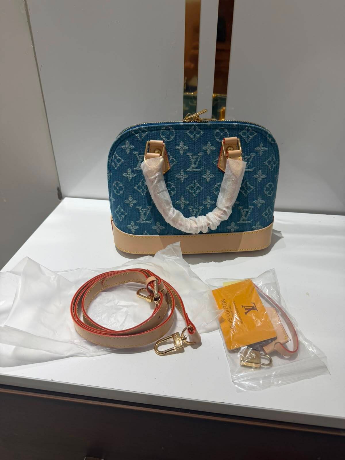 Sac reçu par Sara