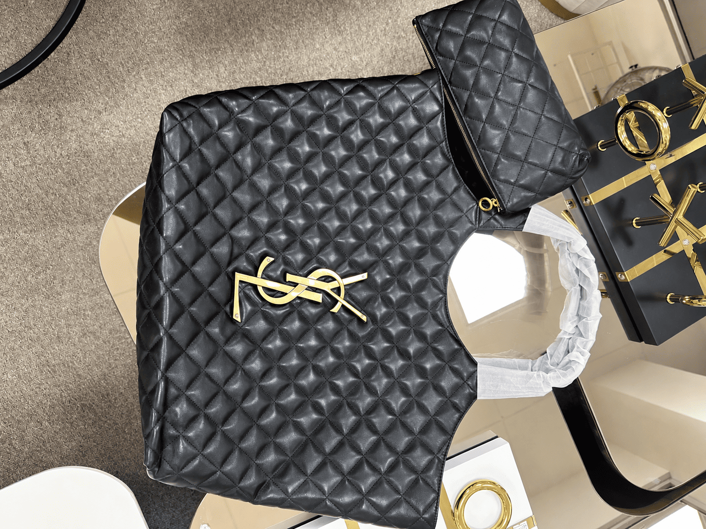Sac reçu par Amal