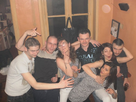 https://image.noelshack.com/fichiers/2011/16/1303349366-mafamillelolbg.jpg