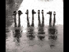 https://image.noelshack.com/fichiers/2012/13/1333230342-sneaker-shadows.jpg
