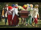 https://image.noelshack.com/fichiers/2012/37/1347547859-fun-20funeral.jpg
