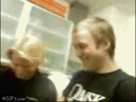 https://image.noelshack.com/fichiers/2012/37/1347735720-1344555872382.gif