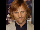 https://image.noelshack.com/fichiers/2012/38/1347869739-s-viggo-mortensen-premiere-2.jpg