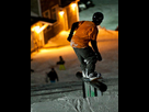 https://image.noelshack.com/fichiers/2012/39/1348672587-jere-fs-50-50-bs-out.png