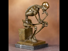 https://www.noelshack.com/2012-45-1352636450-statue-en-bronze-squelette-penseur.jpg