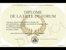 https://image.noelshack.com/fichiers/2012/46/1352860867-diplome-fille.jpg
