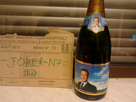 https://image.noelshack.com/fichiers/2012/47/1353778810-champagne-sarko-1.jpg