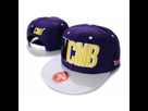 https://image.noelshack.com/fichiers/2012/52/1356320653-ymcmb-adjustable-purple-white-snapback-hat-nefh6564.jpg