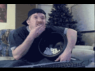 https://image.noelshack.com/fichiers/2012/52/1356371180-1342875542-lozgr.gif