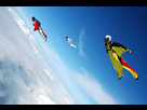 https://www.noelshack.com/2012-52-1356819869-wingsuit.jpg