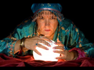 https://image.noelshack.com/fichiers/2013/07/1361117285-3820772-une-gitane-diseuse-de-bonne-aventure-apporte-sa-boule-de-cristal-pour-lire-la-vie-a-l-39-avenir.jpg