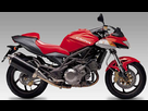 https://image.noelshack.com/fichiers/2013/16/1366047563-cagiva-v-raptor-1000-3.jpg