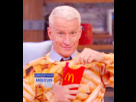 https://image.noelshack.com/fichiers/2013/19/1368031216-tumblr-mkfyp8n13n1rs607eo2-250.gif