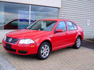 https://image.noelshack.com/fichiers/2013/19/1368072373-08redcityjetta-bora.jpg