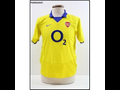 https://www.noelshack.com/2013-21-1369066848-equipe-d-arsenal-2003-2004-away.jpg